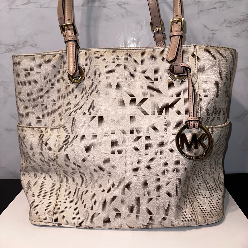 MICHAEL Michael Kors Tan Signature Print Tote Bag Gold Hardware Purse